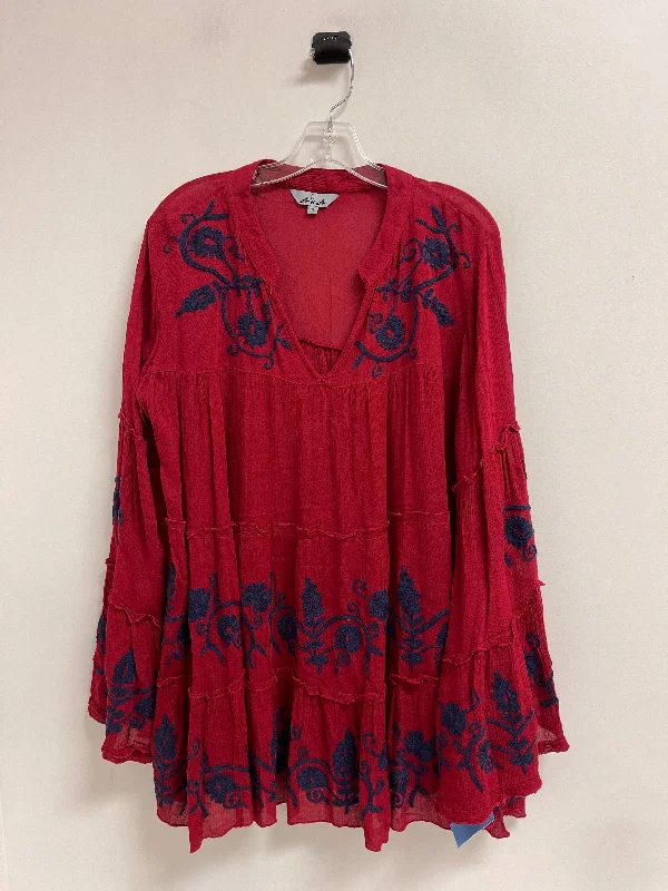 Top Long Sleeve By Clothes Mentor In Red, Size: Xl