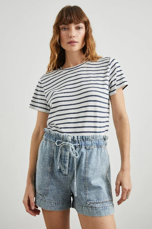 CLASSIC CREW NECK T-SHIRT - IVORY NAVY STRIPE