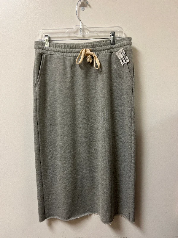 Skirt Maxi By Hem & Thread In Grey, Size: L