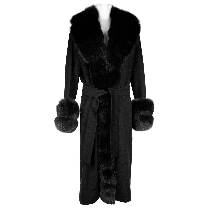 Elegant Virgin Wool Coat With Luxe Fox Fur Trim