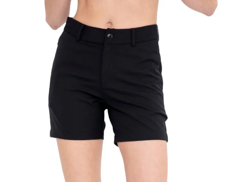 Women's Classic Golf Shorts In Black