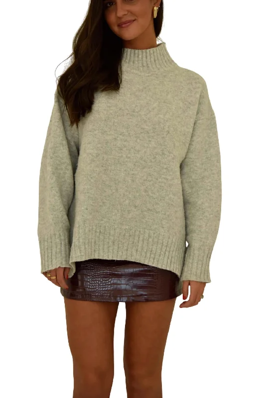 Mock Neck Sweater In Heather Grey